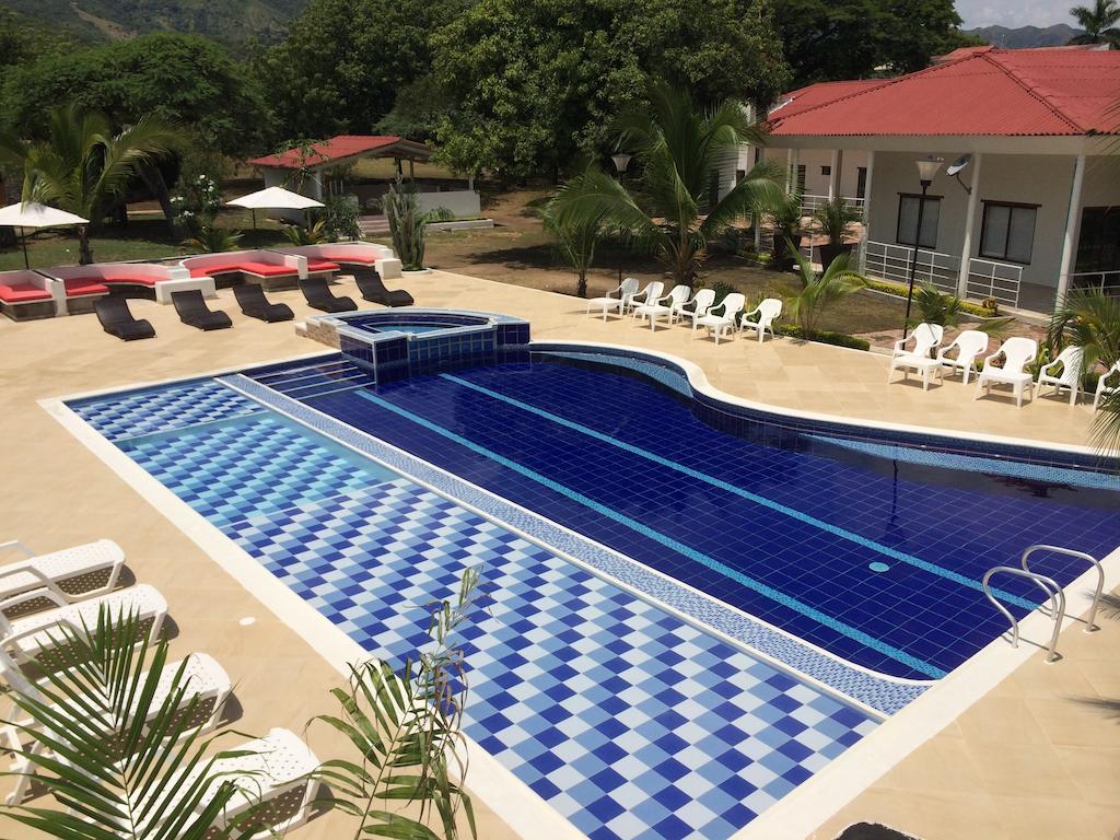 Arizona Ranch Hotel Girardot Exterior photo
